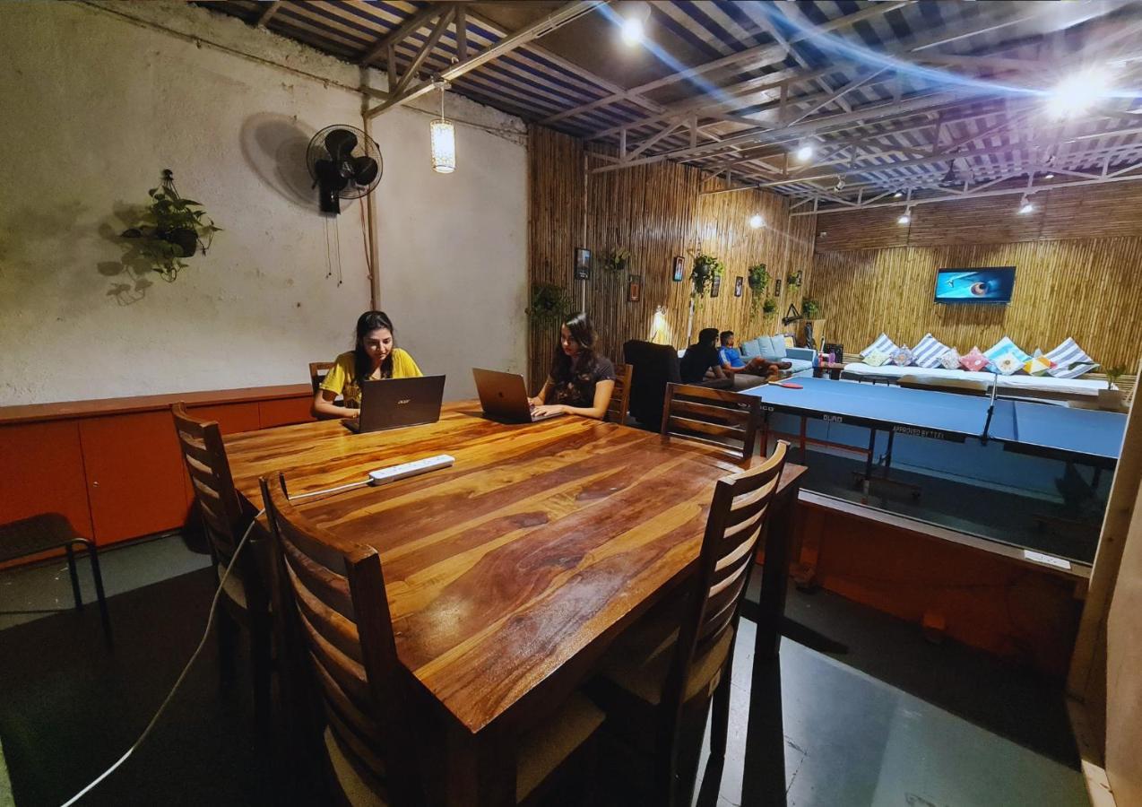 Hoshtel99 - Prime - Stay, Cowork And Cafe プネ エクステリア 写真