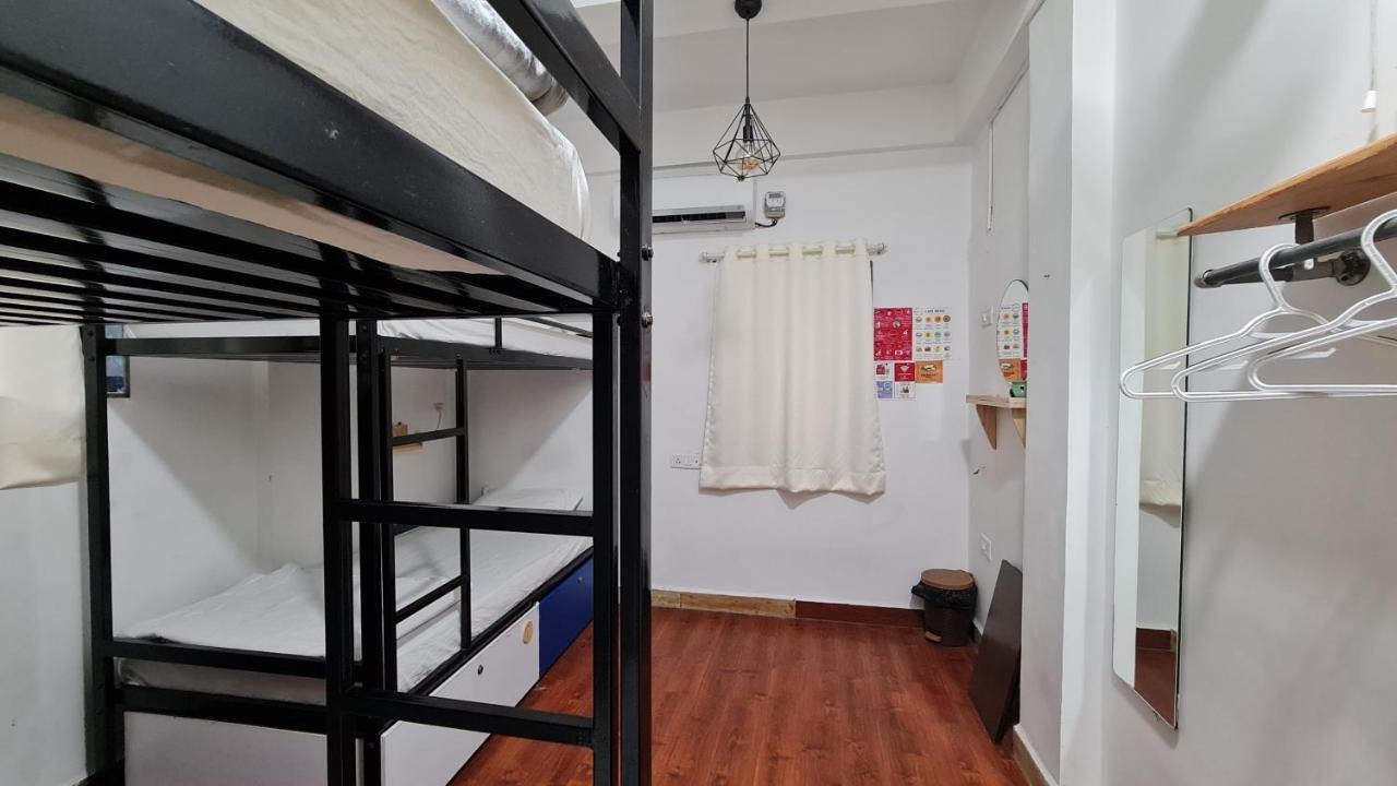 Hoshtel99 - Prime - Stay, Cowork And Cafe プネ エクステリア 写真