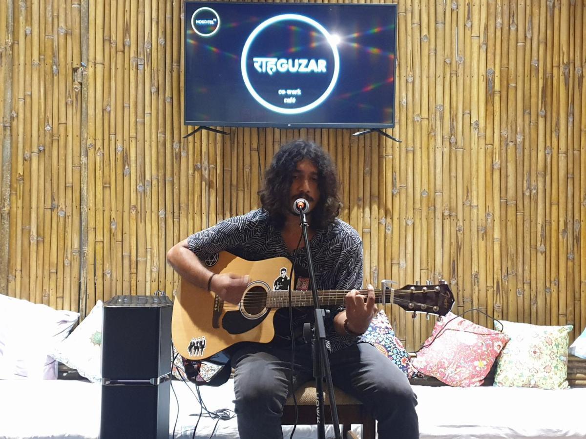 Hoshtel99 - Prime - Stay, Cowork And Cafe プネ エクステリア 写真