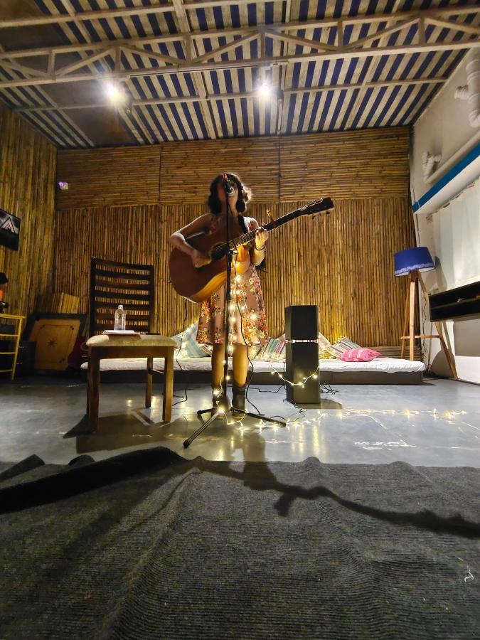 Hoshtel99 - Prime - Stay, Cowork And Cafe プネ エクステリア 写真