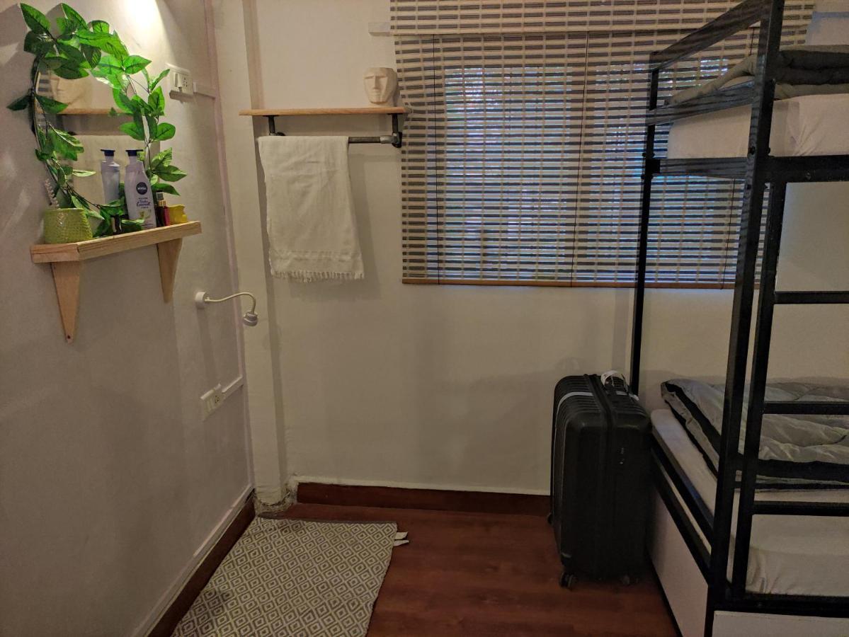 Hoshtel99 - Prime - Stay, Cowork And Cafe プネ エクステリア 写真